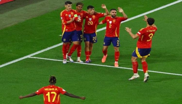 
في ليلة من ليالي اليورو، وأوروبا، في قمة كأس الامم الاوروبية، منتخب إسبانيا يحقق فوز مثير على منتخب المانيا