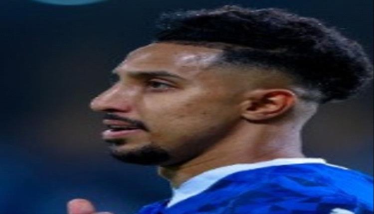 سبب غياب سالم الدوسري عن الهلال أمام الطائي